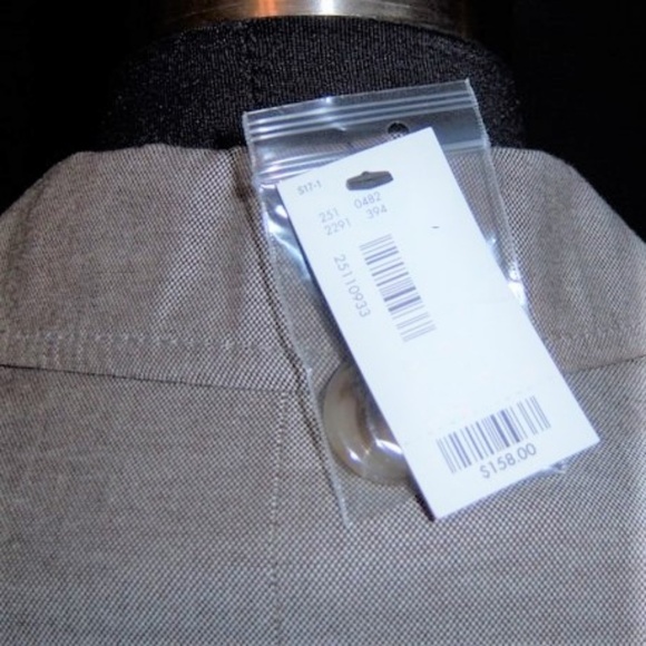 NWT The LIMITED Lined 2-button Blazer - Picture 7 of 8